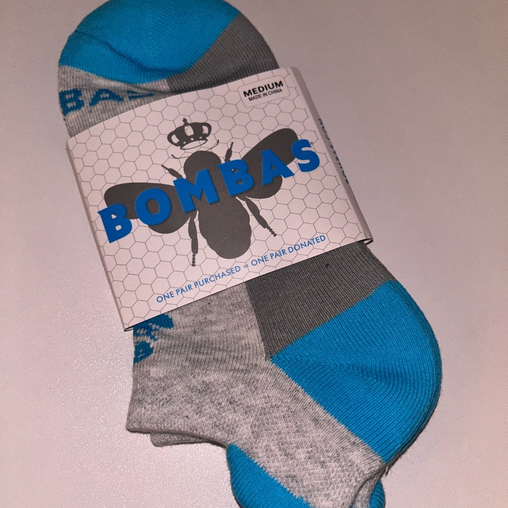 Bombas Men's Athletic Socks in Blue and Gray